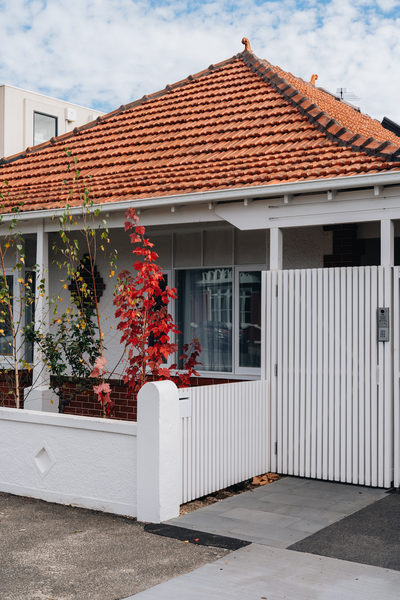 Interior and architectural detail at Armstrong House, Albert Park by WB Built